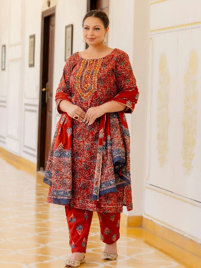 Plus Size Red Traditional Print Readymade Salwar Suit 