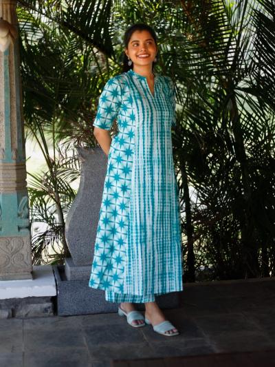 Blue Summer Wear Cotton Kurti Pant Set Of 2