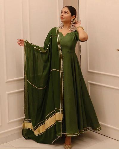 Olive Green Chinon Silk Anarkali Dupatta Set Of 2