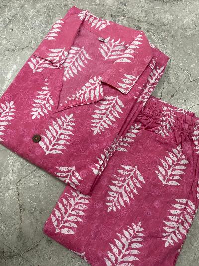 Pink Collared Cotton Kurti Pant Set Of 2