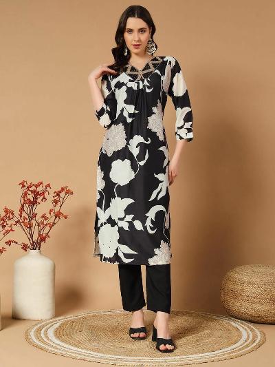 Black Muslin Digital Print Kurti Pant Set Of 2