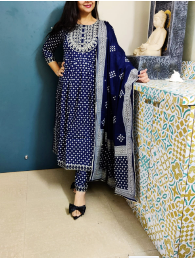 Blue Butti Cotton Handblock Salwar Suit Dupatta