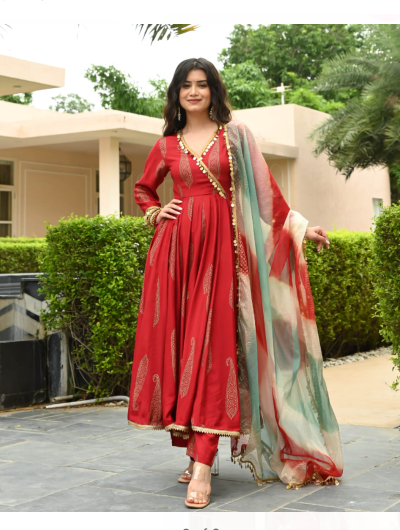 Red Gottwork Anarkali Flared Salwar Suit Dupatta