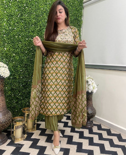 Green Cotton Printed Straight Salwar Suit Set