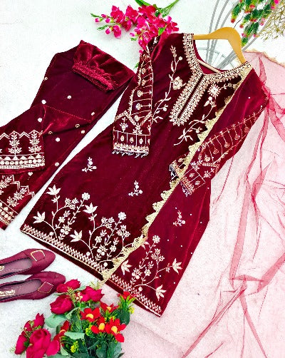 Red Pure Velvet Sequins Embroidered Salwar Suit Set
