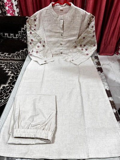 White Cotton Flex Thread Embroidered Kurti Pant Set