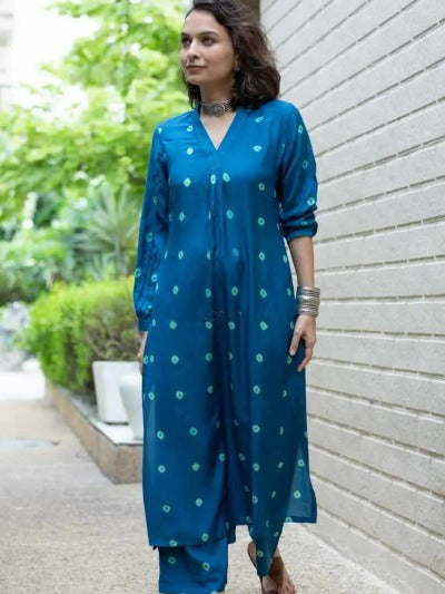Blue Bandhani Print Cotton Kurti Pant Set Of 2