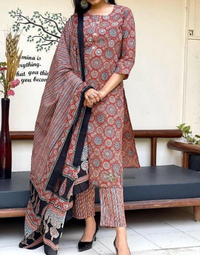 Maroon Cotton Procin Print Salwar Straight Suit Set