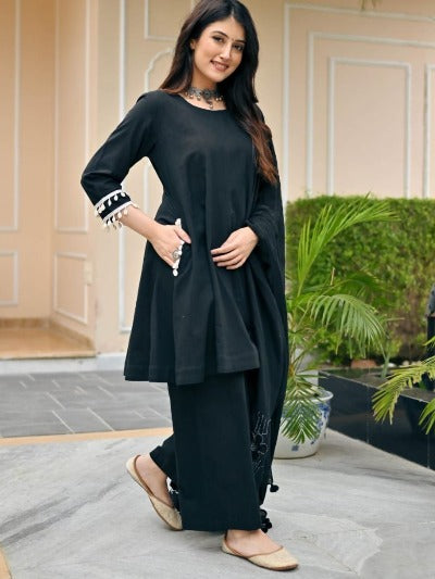 Black Embroidered Kodi Lace Work Salwar Suit Set