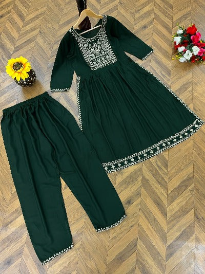 Rayon Embroidered Kurti Pant Set Of 2