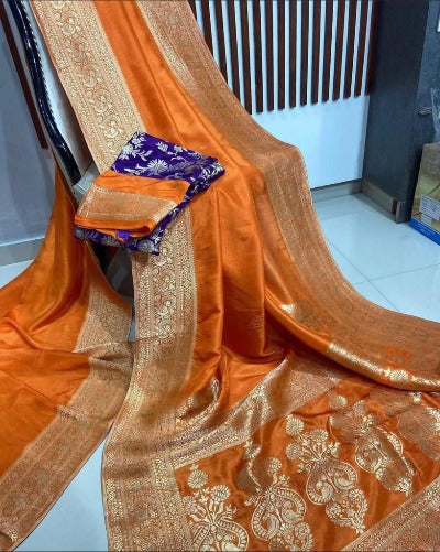 Banarasi Dola Silk Gold Zari Saree