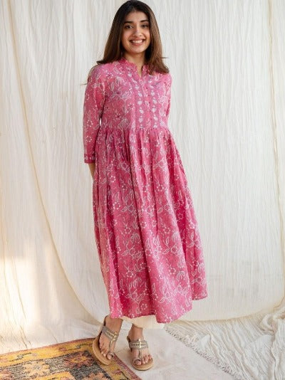 Pink Cotton Jaipuri Floral Print Kurti Pant Set Of 2