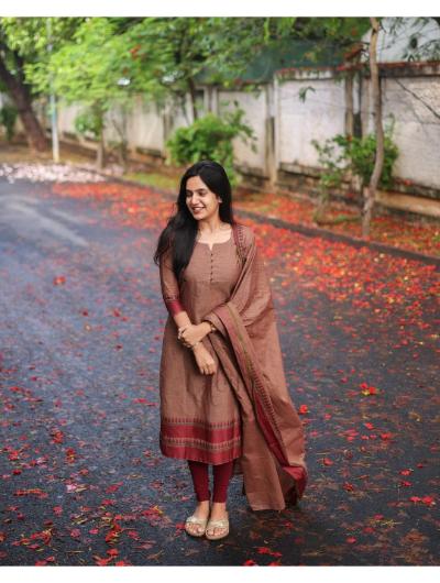 Brown Cotton Kurti, Pant and Zari Weaving Dupatta (Set of 3)