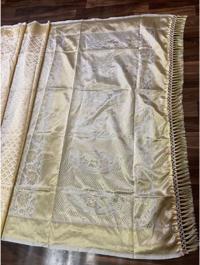 1 Min Golden Stitched Soft Litchi Silk With Jacquard Readymade Sari