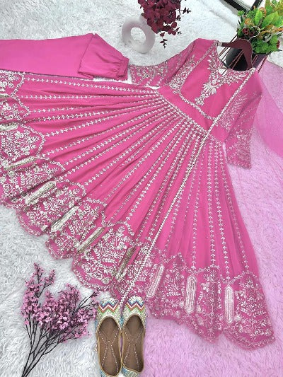 Sweet Pink Georgette Silver Embroidery Salwar Suit