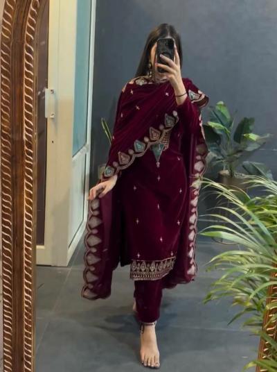 Maroon Velvet Beautiful Embroidery Salwar Suit Set