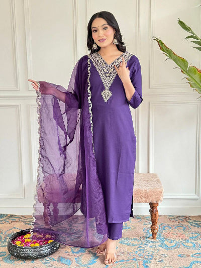 Purple Sequins Embroidery Straight Suit With Organza Dupatta