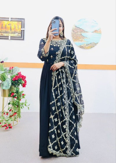 Black Georgette Designer Anarkali Gown With Dupatta Set Of 2