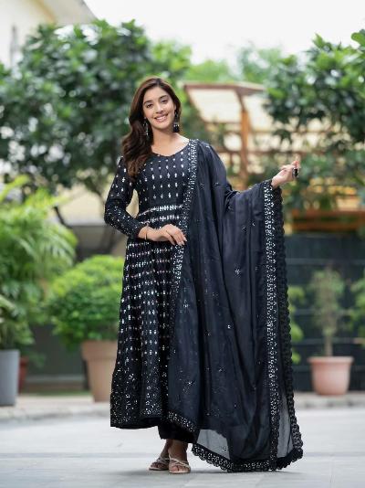 Black Kali Cut Pattern Anarkali Suit Set