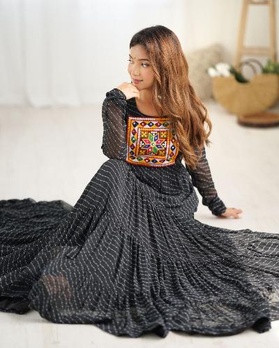 Black Leheriya Print Georgette Navratri Anarkali Gown 1pc